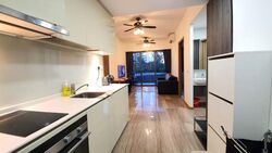 Lakeville (D22), Condominium #585427791